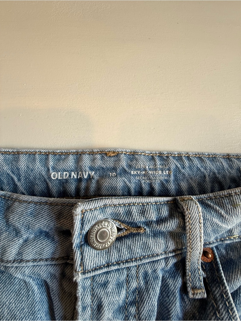 Old Navy Light Blue Wide-Leg Jeans for Women